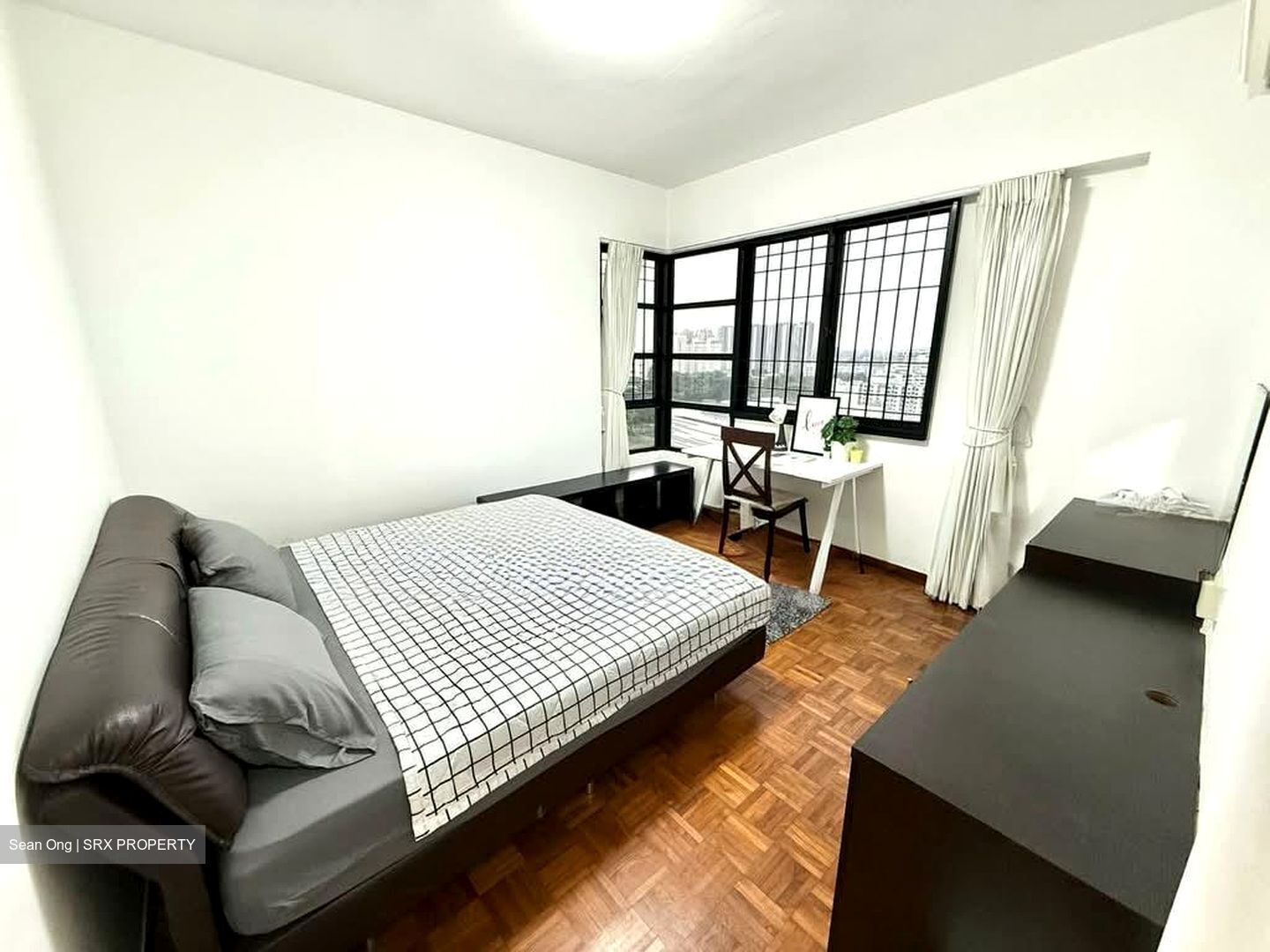 Central Green Condominium (D3), Condominium #559345101